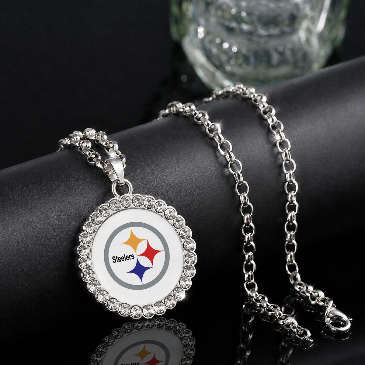 🏈NFL 32-Team Round Rhinestone-Accented Time Gem Necklace📿🍀